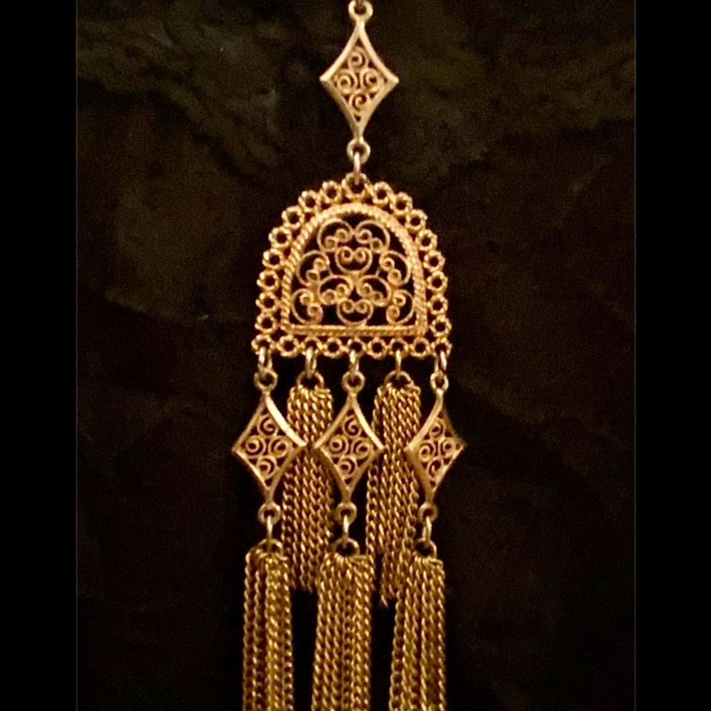 Necklace Filigree Gold Tone